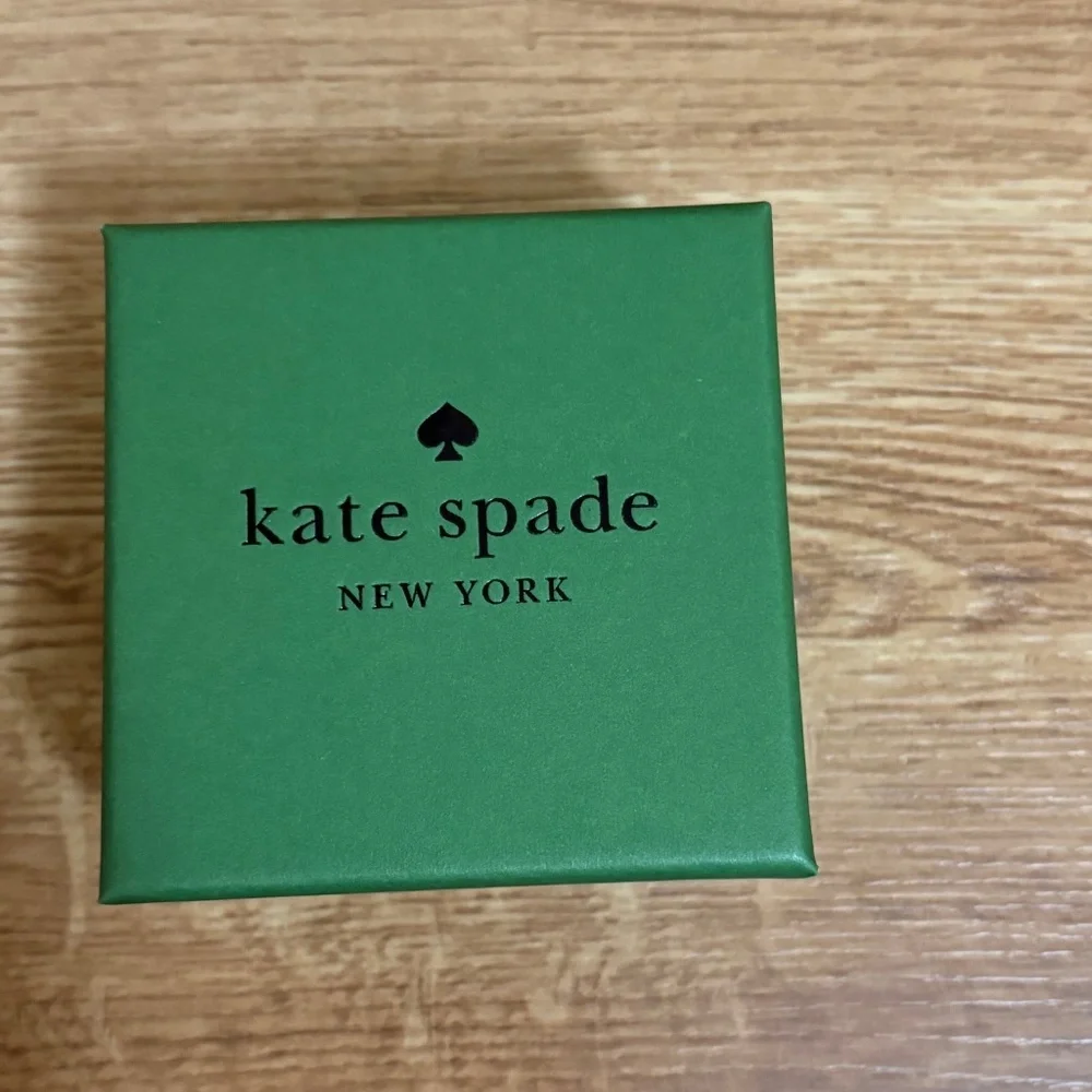 NIB Kate Spade All A Flutter Mother Of Pearl Butterfly necklace